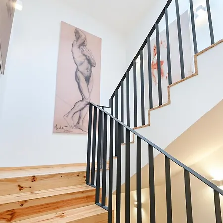 Fontainhas Elite * ポルト